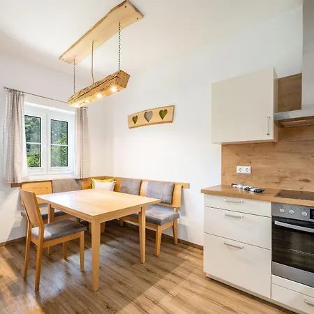 Zur Jägerin - By Mynests Haus im Ennstal