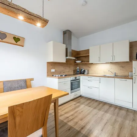 Zur Jägerin - By Mynests Apartment