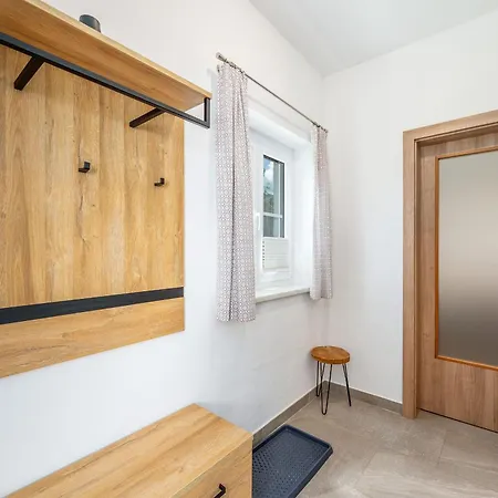 Apartment Zur Jägerin - By Mynests Haus im Ennstal