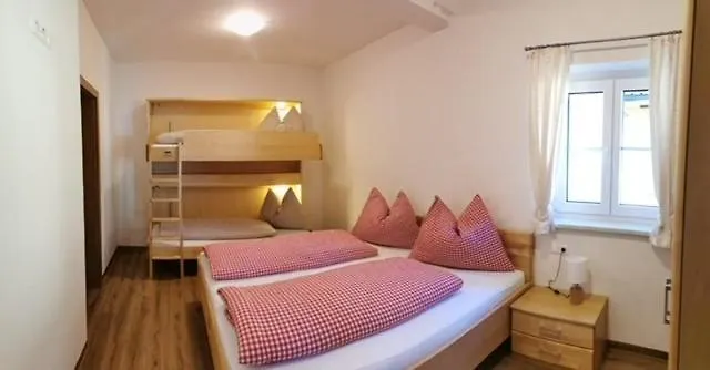 Zur Jaegerin - By Mynests Haus im Ennstal